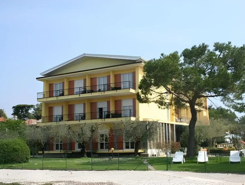 Hotel Miramar - Image 1
