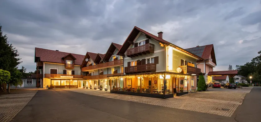 Hotel Altneudörflerhof - Image 1