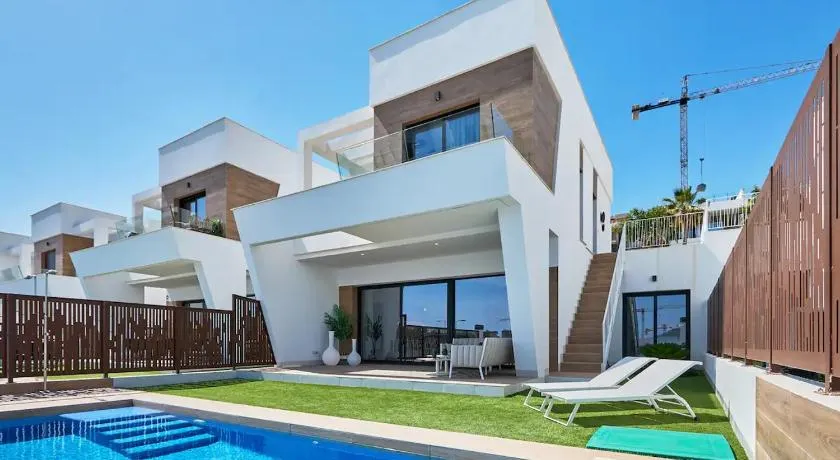 Campana Bay Villa - by Welcomely - Image 1