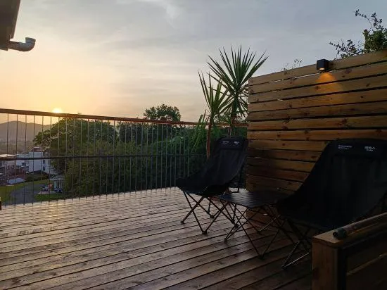 Jiayuan Hostel - Image 1