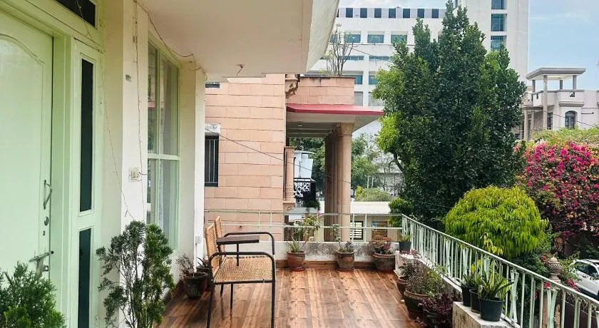 Ferozi House, C-Scheme - Image 1