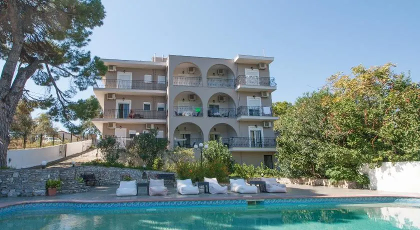 Villa Albanis - Image 1