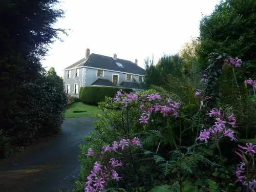 St Lawrence Guest House - Image 1