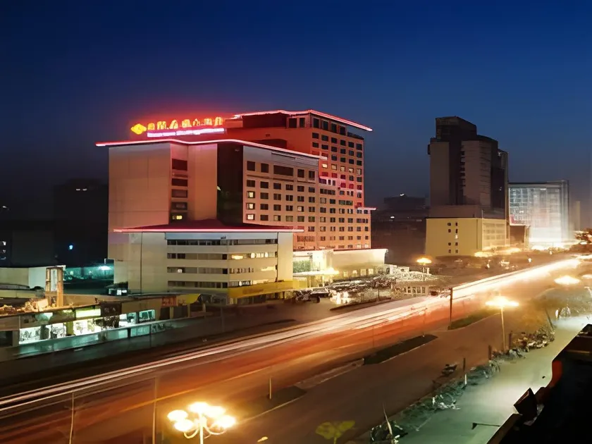 Jinyuan Jinling Plaza Xuzhou - Image 1