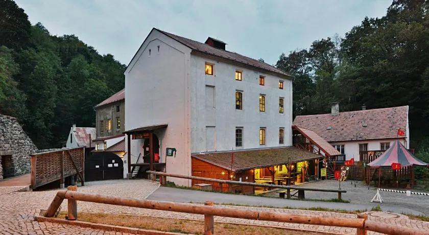 Housův Mlýn - Image 1