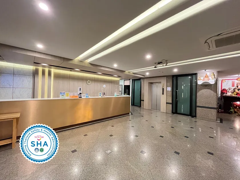 Sri Betong Hotel - Image 1