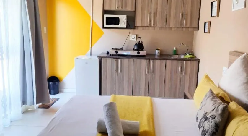 Tokelo Guesthouse Emalahleni - Image 1