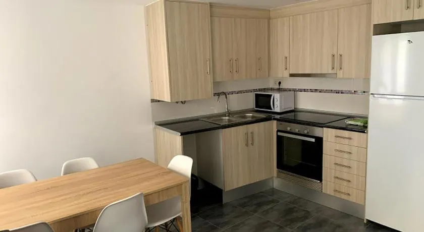 Apartaments L'Arc - Image 1
