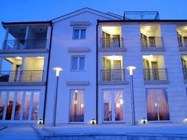 Hotel Neva - Image 1