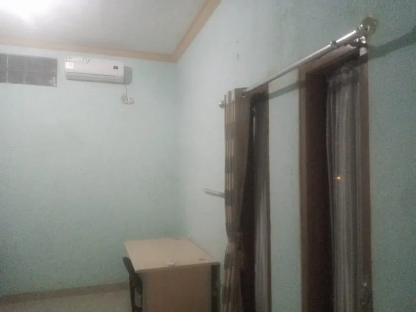 Kosan Gilbert & Briel bayar di tempat 085780521796 - Image 1