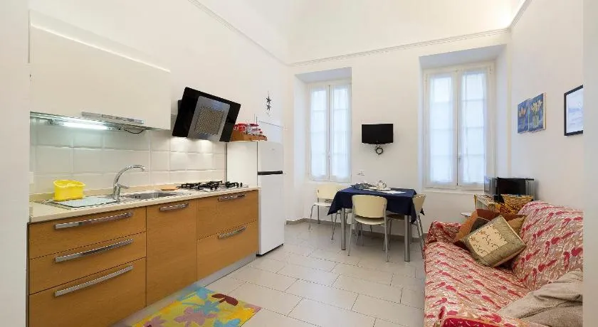 Appartement 'Smart Home Loano' avec Wi-Fi et climatisation - Image 1