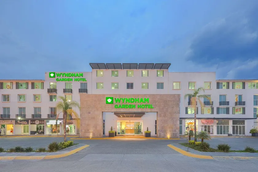 Wyndham Garden Irapuato - Image 1