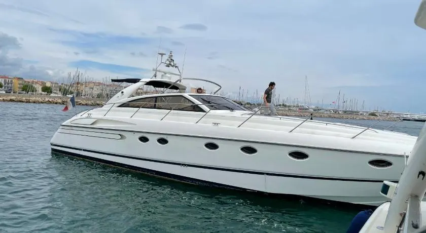 Yacht 17M Cannes Croisette Port Canto,3 Ch,clim,tv - Image 1
