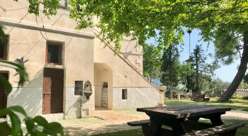 Casale Fonte delle Pietre - Image 1