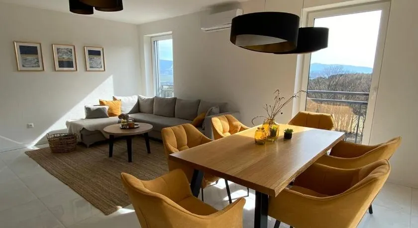 Apartmán s vyhliadkou - Image 1