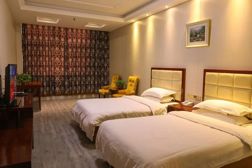New Century Shangya Hotel - Image 1