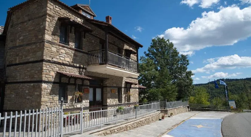 Seirios Guest House - Image 1