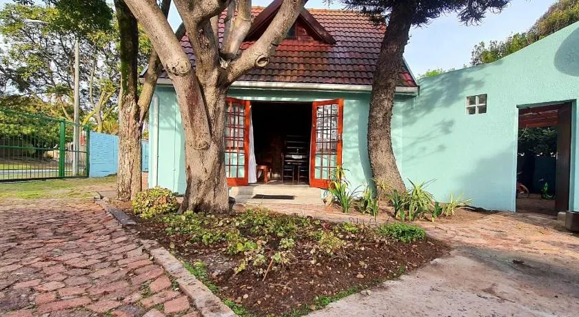 Cozy Cottage +/- 500m from the beach - Image 1
