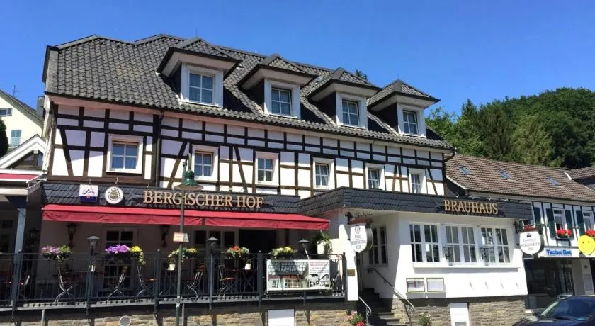 Bergischer Hof - Image 1