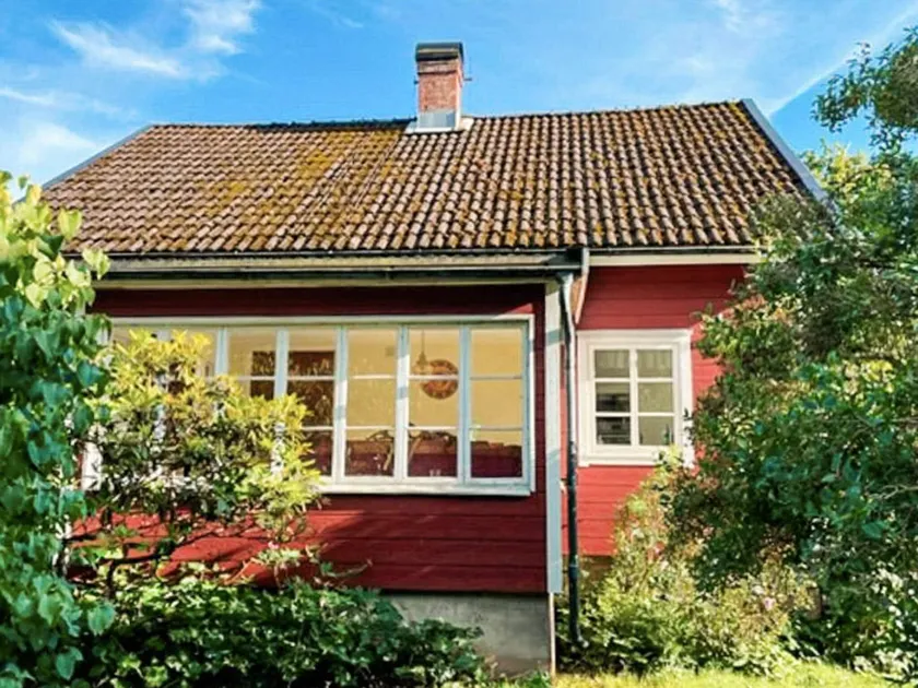 person holiday home in Hedekas - Image 1