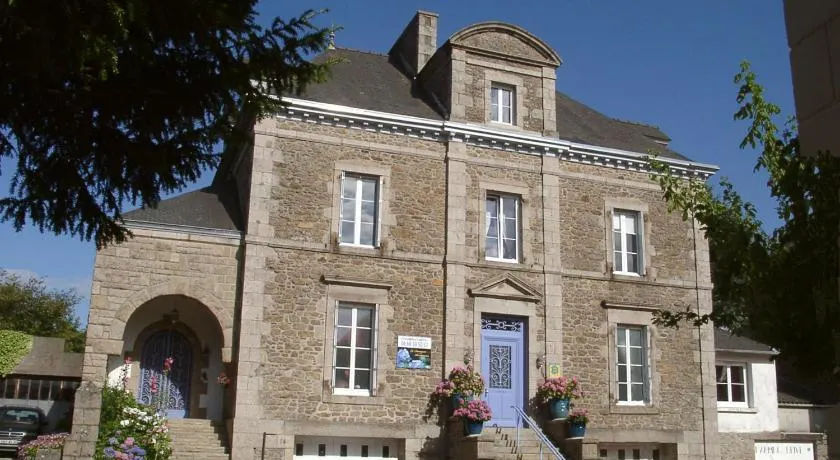 La Demeure aux Hortensias - Image 1