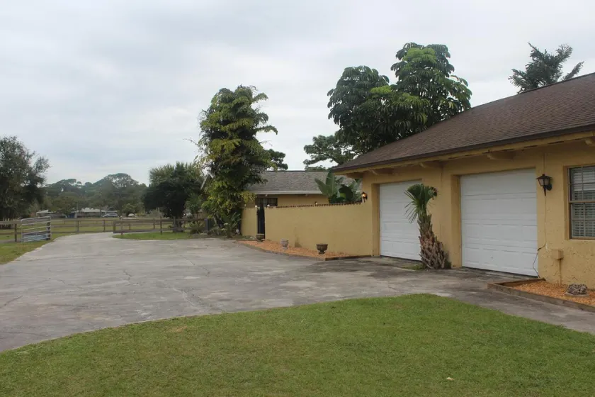 OYO Family Ranch at Melbourne FL - Image 1