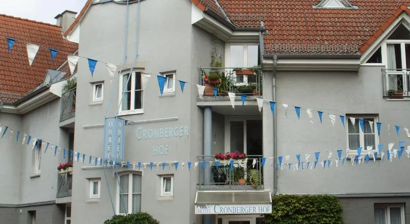 Hotel Cronberger Hof - Image 1