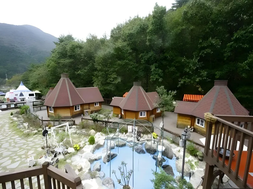 Geoje Finland Village - Image 1