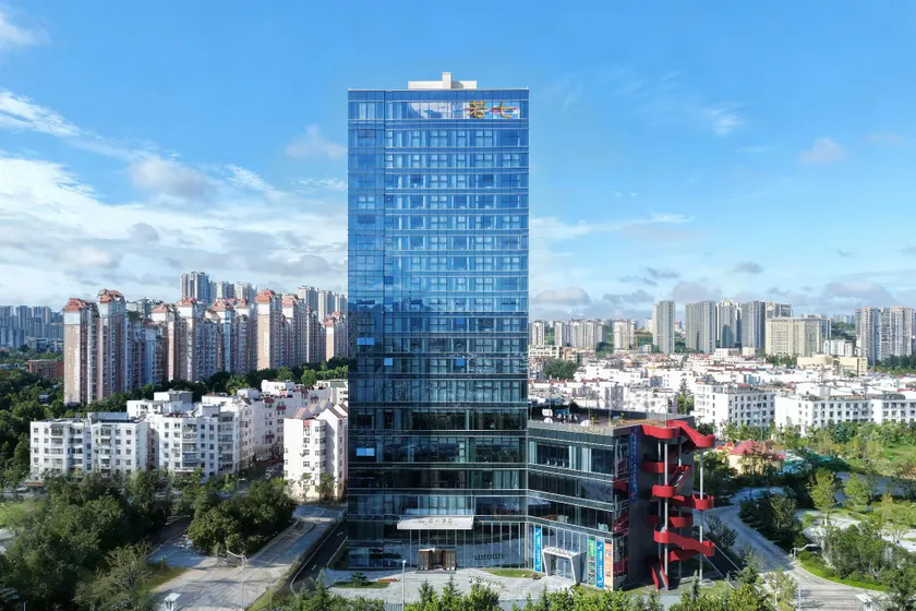 青岛若七酒店 Luxseven Hotel - Image 1