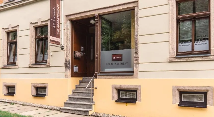 athome IHR Apartment - Image 1