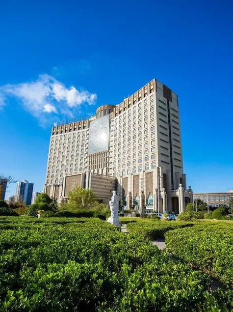 Anyang Huaqiang Nuohuating Hotel (Cultural and Sports Center Stadium) - Image 1