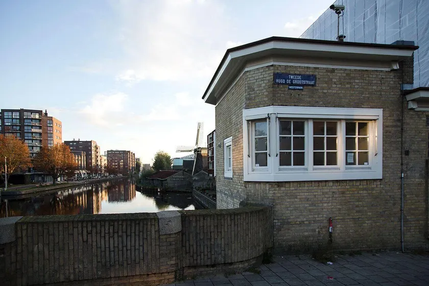 SWEETS - Beltbrug - Image 1