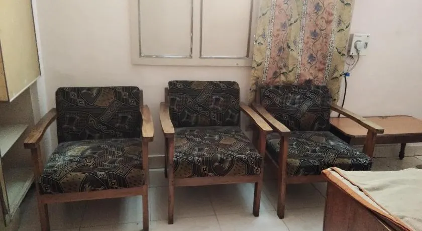Srinivasa Lodge - Image 1