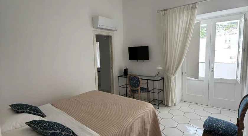 Casa Stinga - Image 1