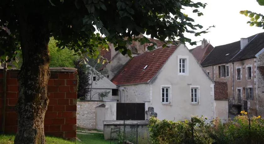 Pavillon Saint-Vincent - Image 1