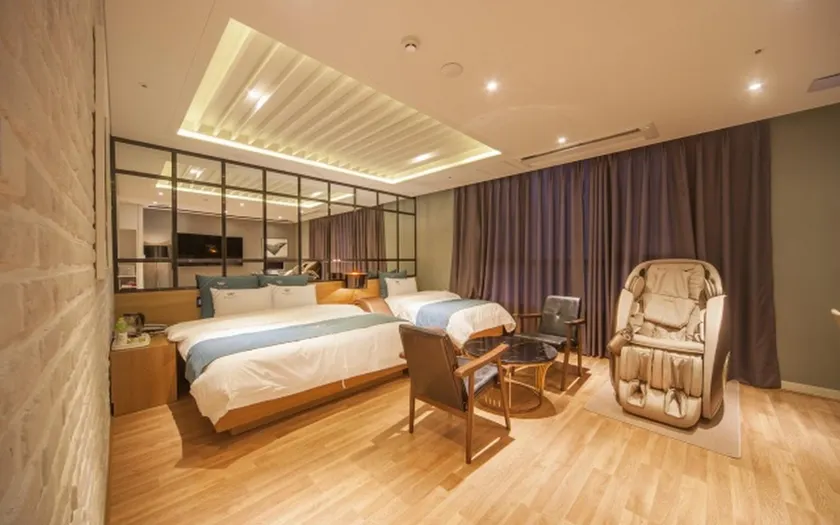 Naju Western Hotel - Image 1