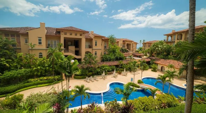 Bella Vista 2D 3 bdrs pool view in Los Suenos - Image 1
