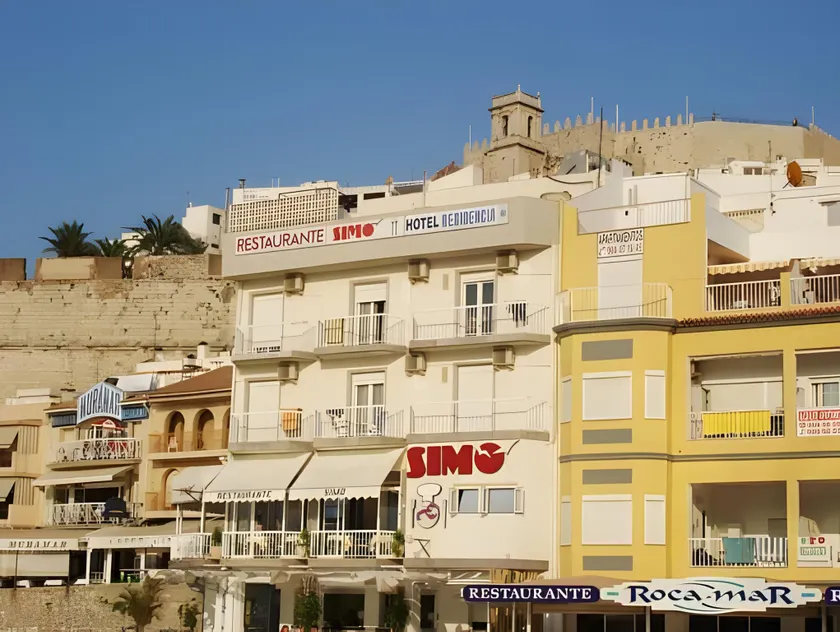 Hotel Muva Beach - Image 1