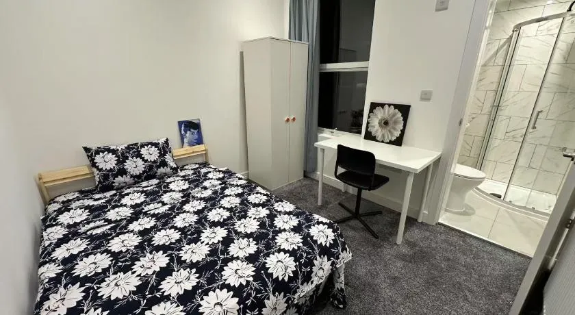 City Stays at St Patricks - Private Ensuites - Image 1
