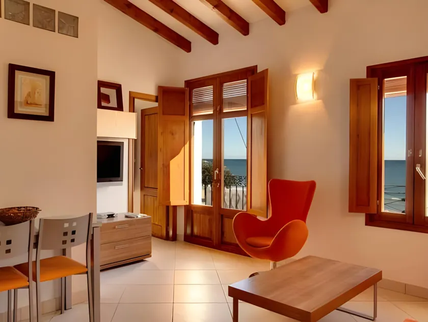 HAPPYVILA Apartments - Image 1