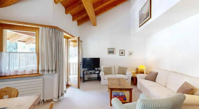 Apartment Auricula 3 2 - Image 1