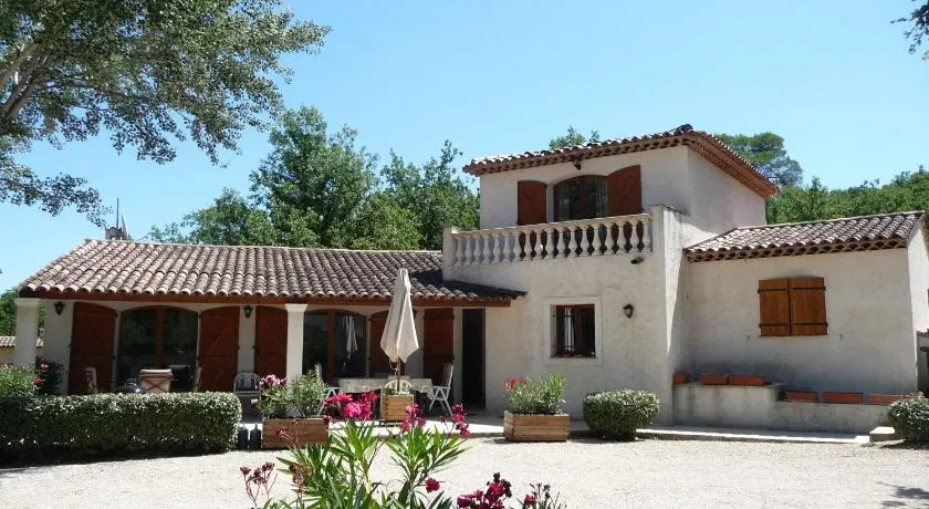 Villa des Pies - Image 1