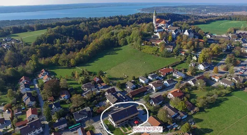 Bernhardhof Andechs - Image 1
