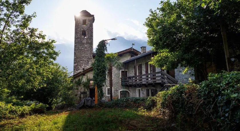Campanile Nero - Image 1