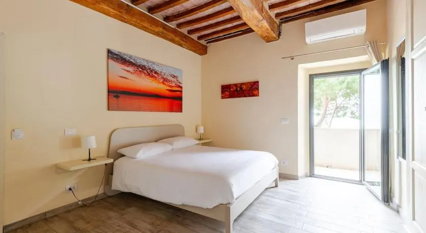 The View - Sunset & Relax - Suite - Appartamenti Vista Lago - Image 1