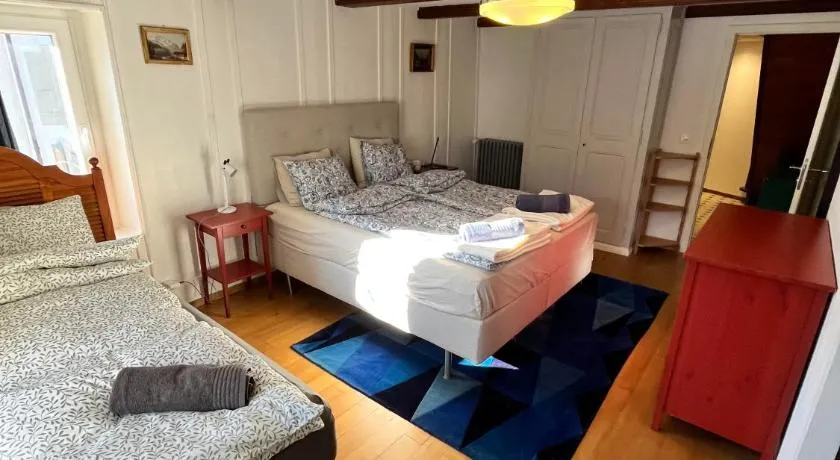 Avenue 15 Boudry Suites and Studio - Image 1