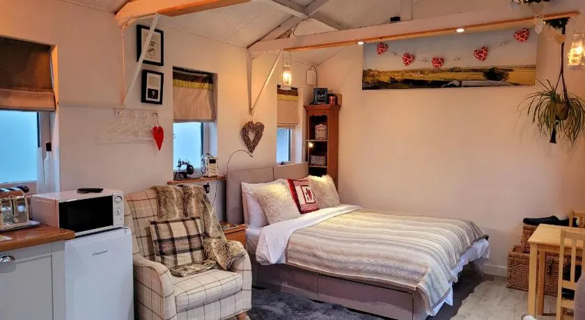 The Wood Cottage - Image 1