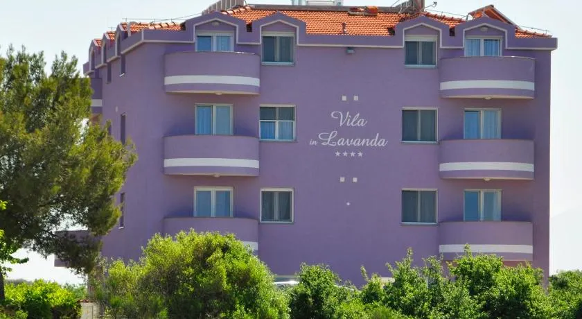 Vila in Lavanda - Image 1