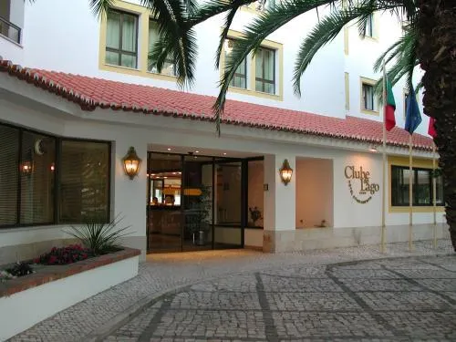 Clube do Lago Hotel - Image 1