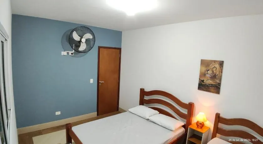 Quarto Serra CasaMar hospedagem - Image 1